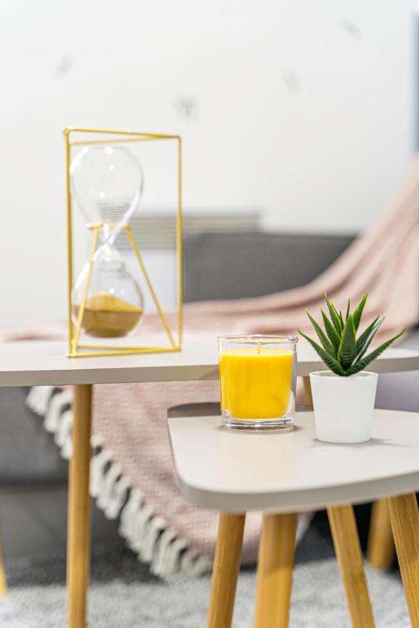 Jkg Property Solutions Presents Cosy City Apartment Coventry Ngoại thất bức ảnh